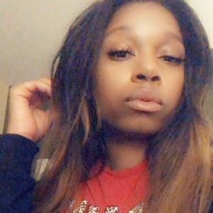 Meet your Posher, Raven